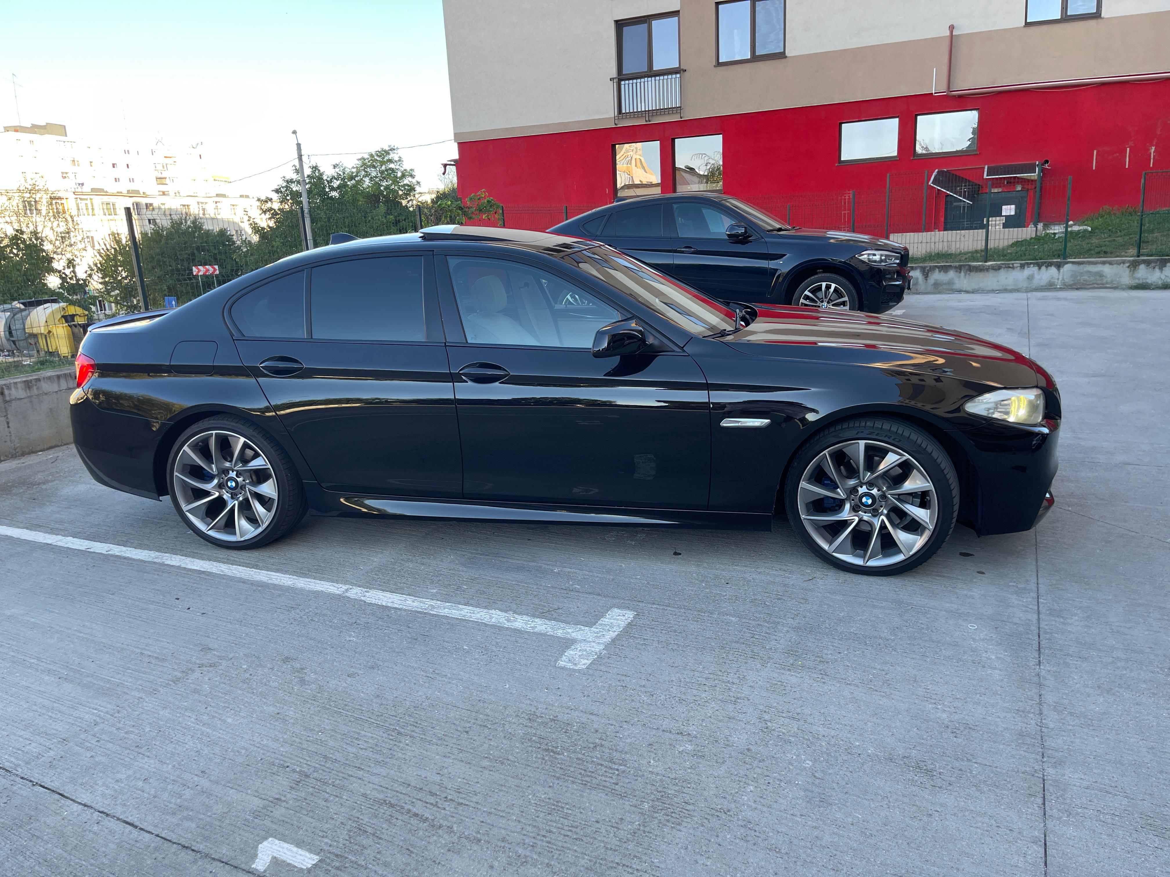 BMW 520 - Image 1